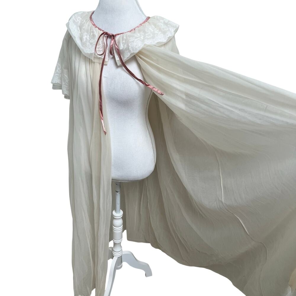 Vintage White Sheer Chiffon Peignoir 1960s One Size Robe Lingerie Valentines